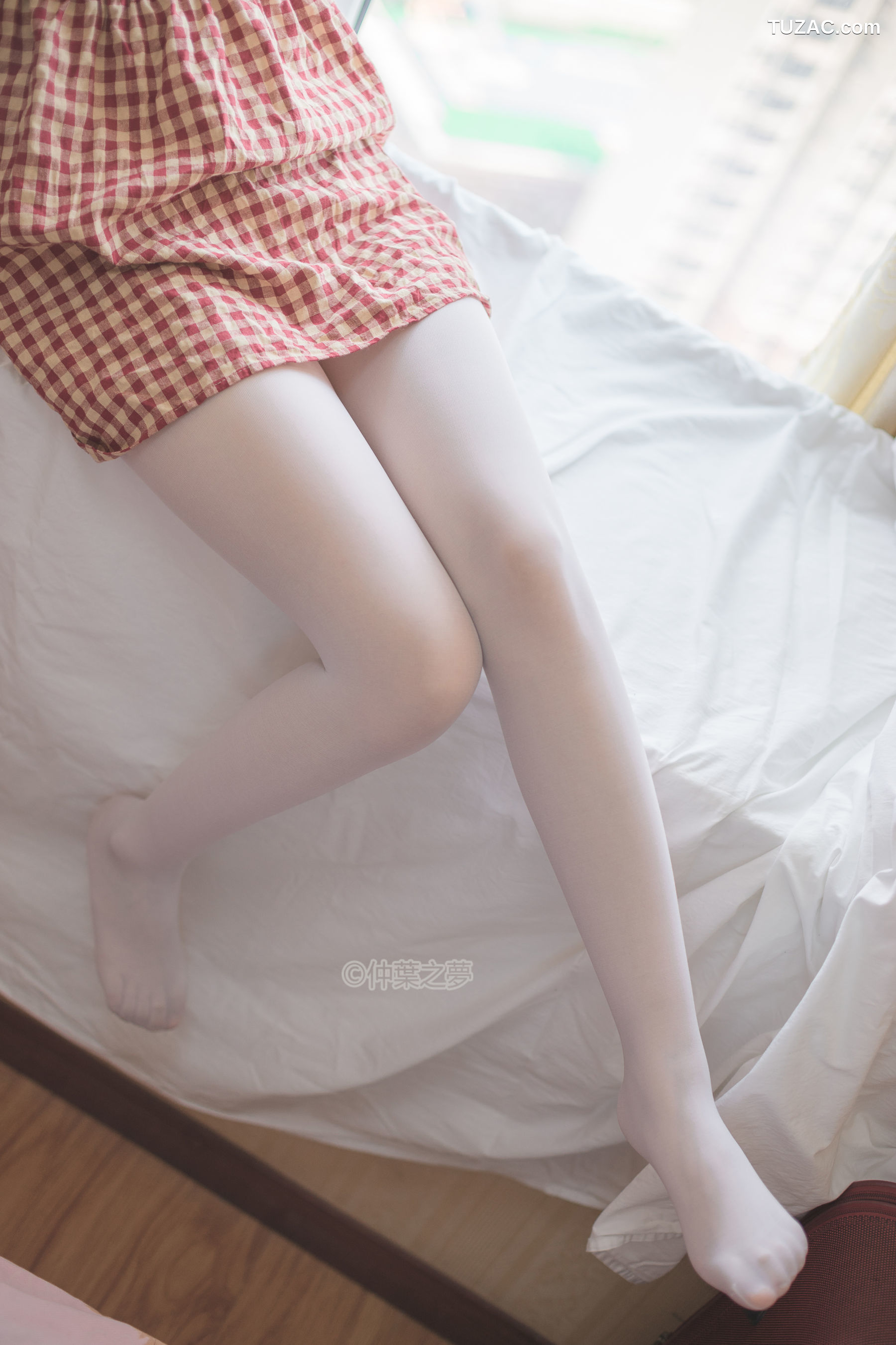 轻兰映画-SPL.009-《白丝格子连衣裙》